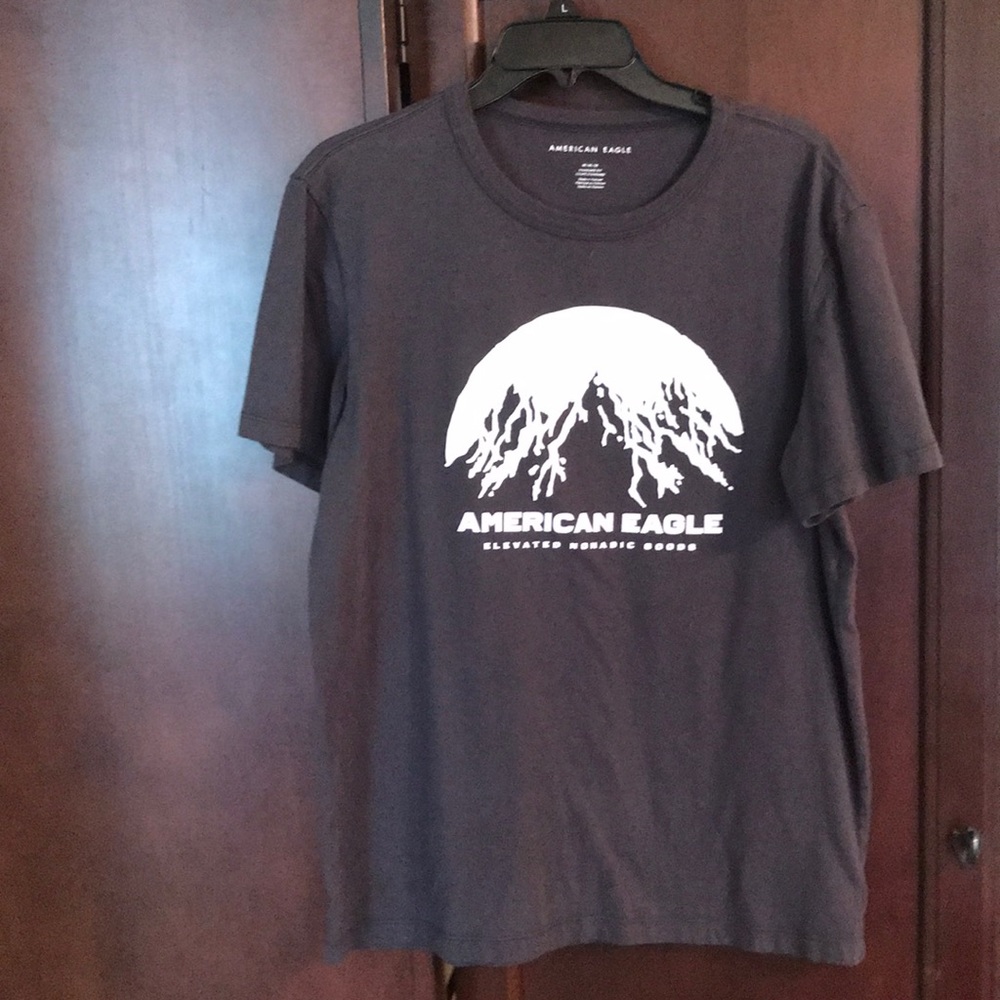 American Eagle shirt